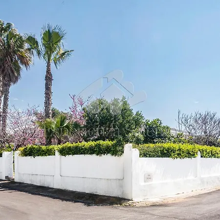 Breezy Beach House * מרינה די מנקוורסה